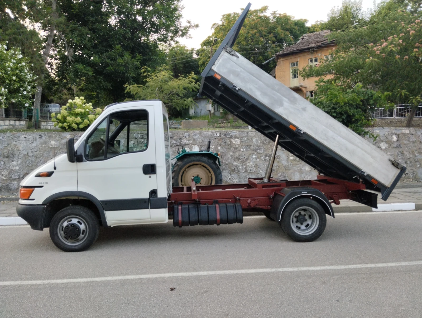 Iveco Daily, снимка 3 - Бусове и автобуси - 55435021