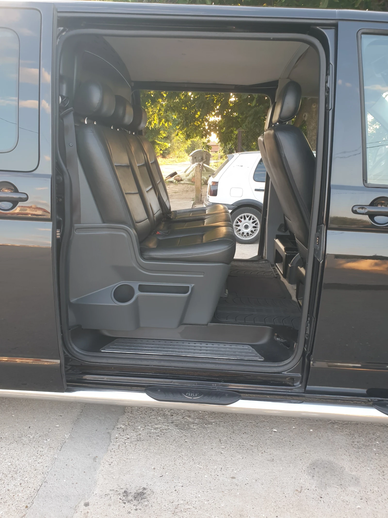 VW T5 2.5 TDI 174 ks, снимка 11 - Бусове и автобуси - 55507910