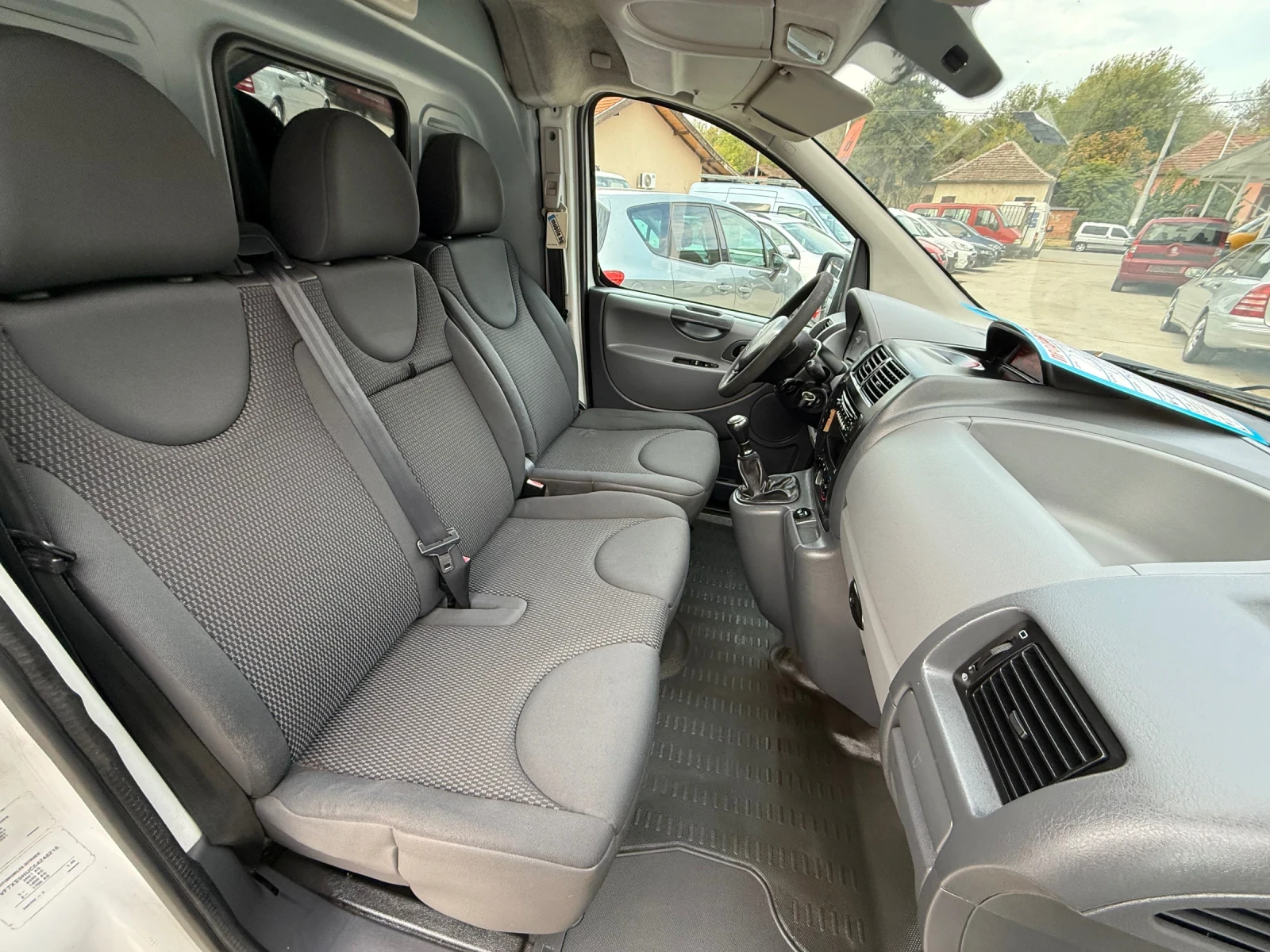 Citroen Jumpy 1.6HDI ЛИЗИНГ, снимка 11 - Бусове и автобуси - 56605319