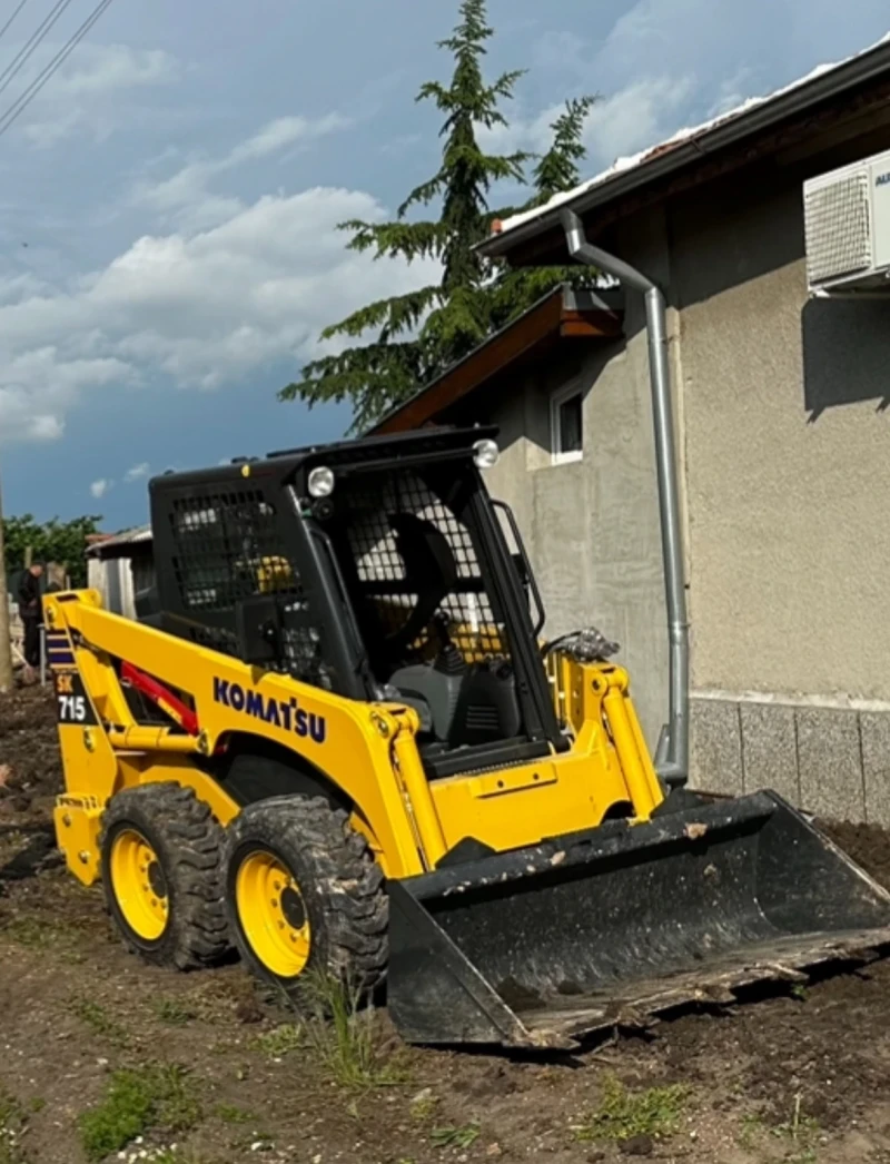 Мини челни товарачи Komatsu Sk 715