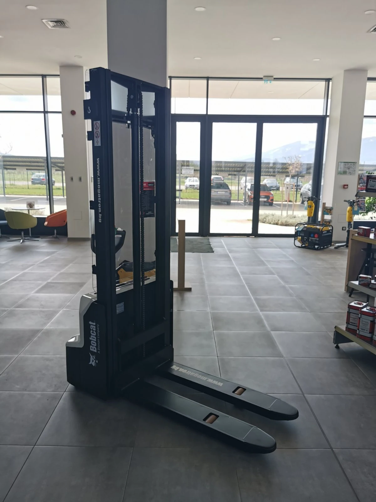 ���������� Bobcat ������ LSM12N | Mobile.bg � ����������� 3