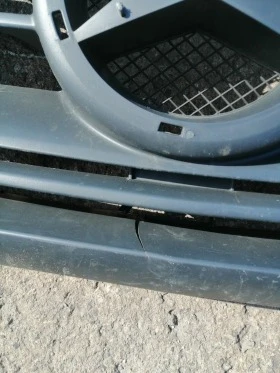 Оригинална решетка за Мерцедес Спринтер W 907 2019-2024г....A9108852600...., снимка 2