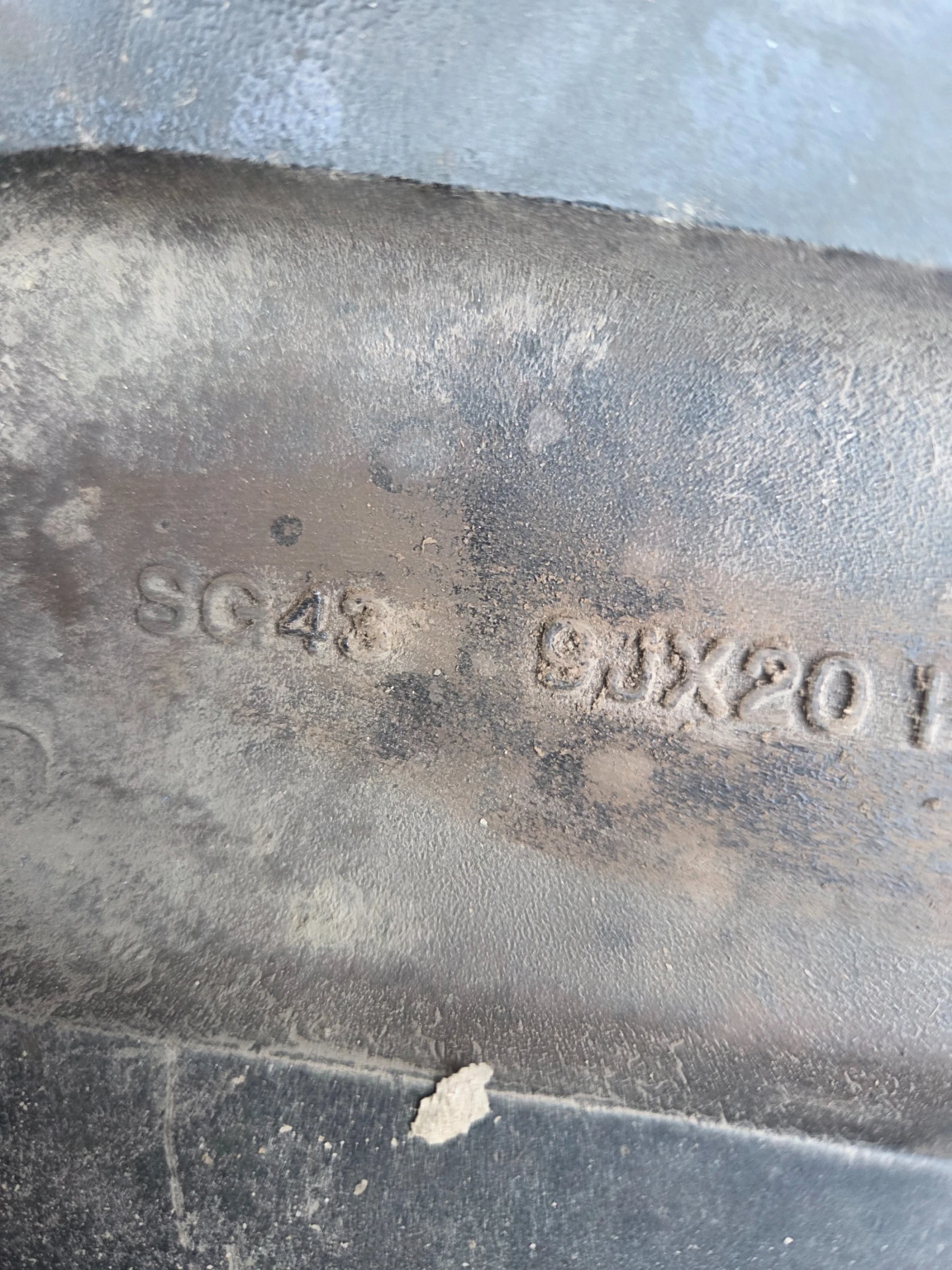 ���� � ������ 255/45R20 | Mobile.bg � ����������� 6