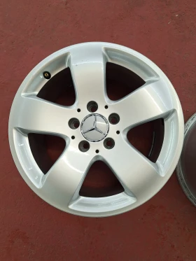 ������ �� Mercedes-Benz E 200 | Mobile.bg � ����� ������ 2