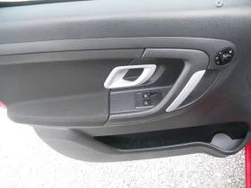 Skoda Roomster 1.2i ЛИЗИНГ!!! РЕАЛНИ КИЛОМЕТРИ+ СЕРВИЗНИ ДОКУМЕНТ, снимка 10