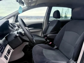 Mitsubishi Grandis Автомат/ 7 местен/ , снимка 11