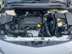 Opel Astra GTC 1.4i Turbo Euro5B, снимка 16