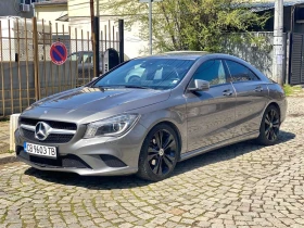     Mercedes-Benz CLA 220