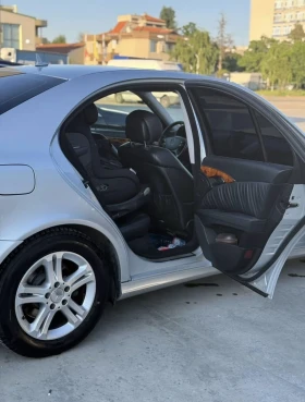 Mercedes-Benz E 320 - 9500 лв. / 4857.27 € - 39558618 5