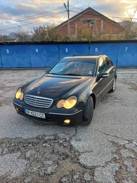 Mercedes-Benz C 220, снимка 1