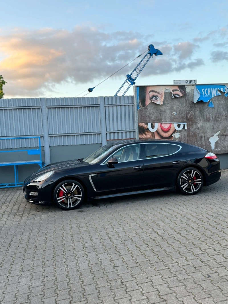 Porsche Panamera  Turbo лизинг без доказване на доходи часно лице, снимка 17 - Автомобили и джипове - 47657381