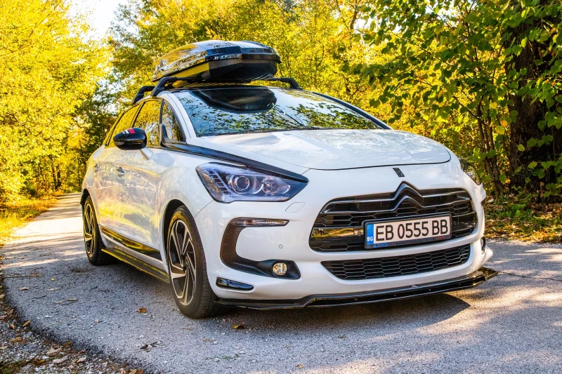 Citroen DS5, снимка 1 - Автомобили и джипове - 47995536