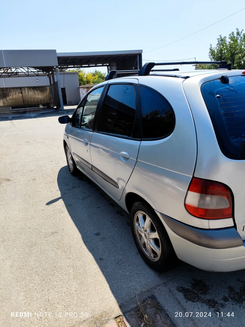 Renault Scenic 1.9tdi, снимка 4 - Автомобили и джипове - 47903631