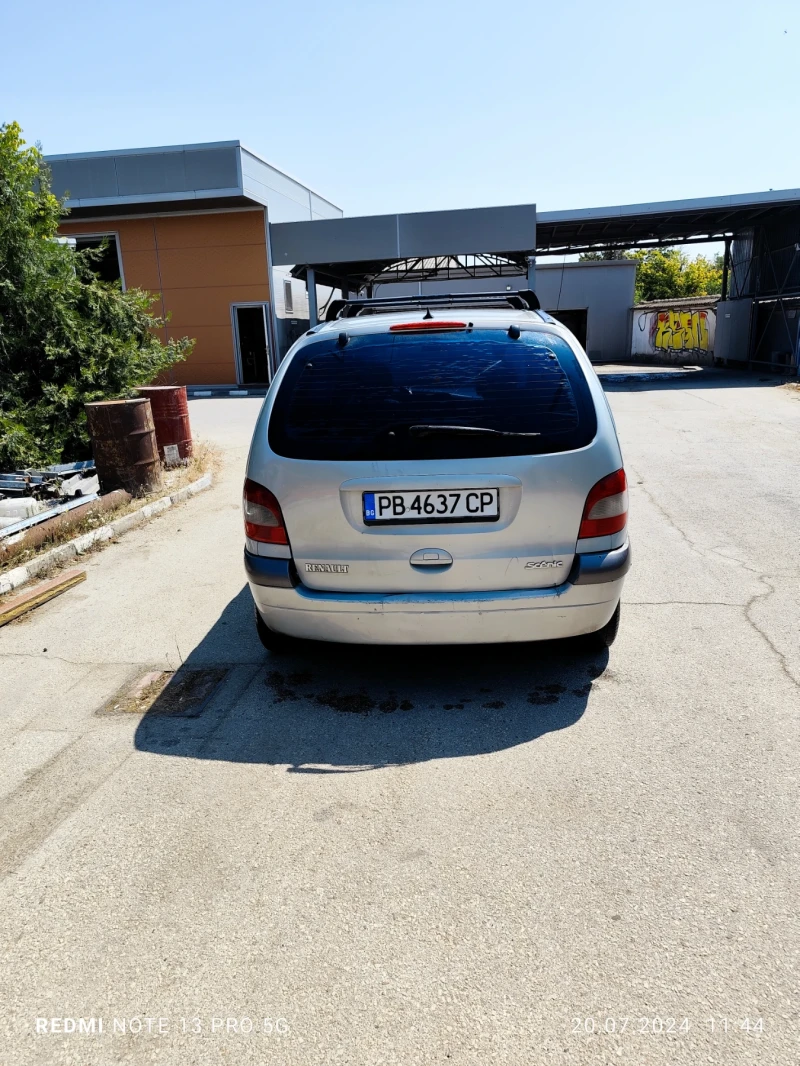 Renault Scenic 1.9tdi, снимка 5 - Автомобили и джипове - 47903631