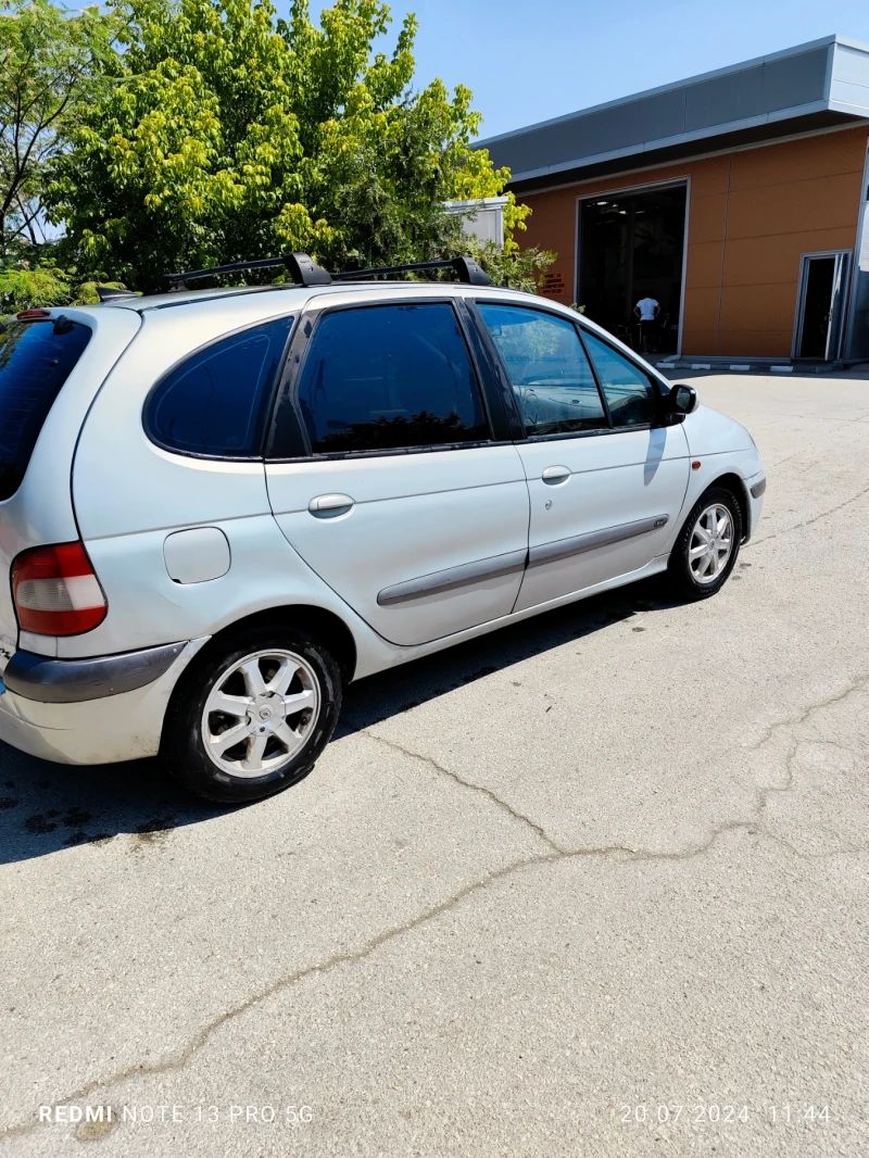 Renault Scenic 1.9tdi, снимка 3 - Автомобили и джипове - 47903631