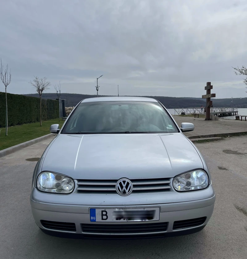 VW Golf 1.9 TDI, снимка 7 - Автомобили и джипове - 49518738