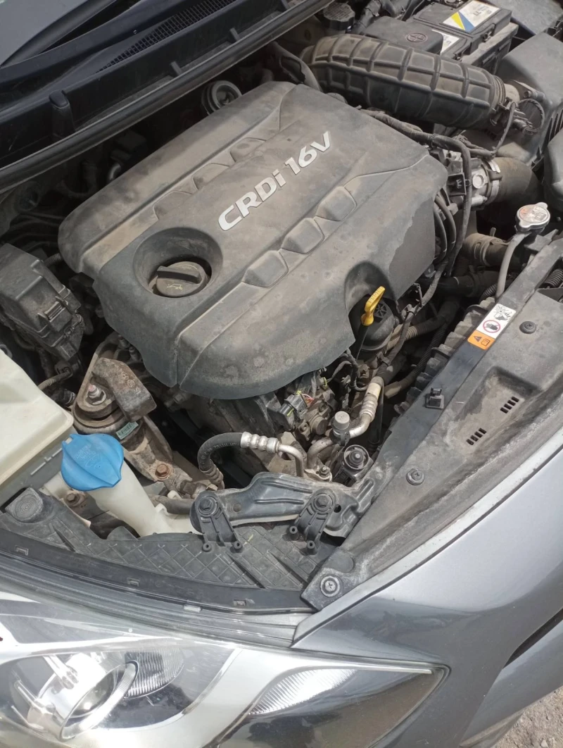 Hyundai I30, снимка 14 - Автомобили и джипове - 53023254