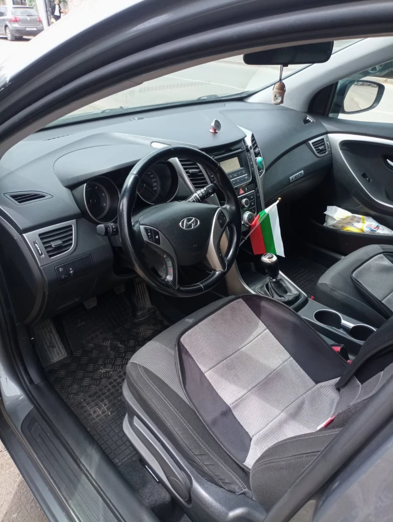 Hyundai I30, снимка 10 - Автомобили и джипове - 53023254