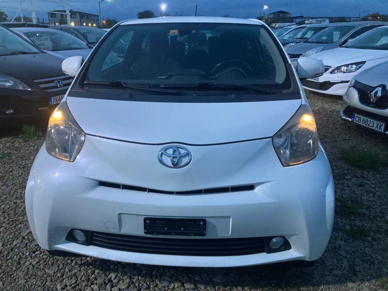 Toyota IQ 1.0Autimat, снимка 3 - Автомобили и джипове - 52463382