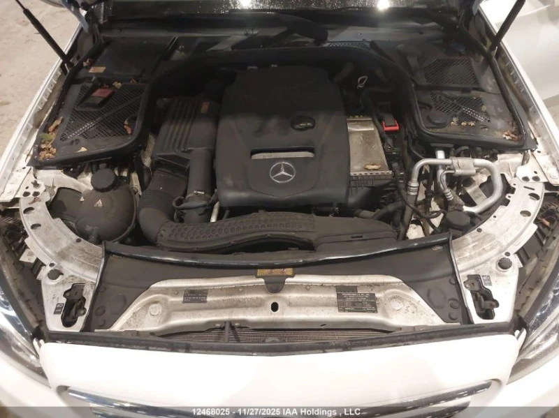 Mercedes-Benz C 300 AMG* 4MATIC* Памет* Панорама, снимка 10 - Автомобили и джипове - 52773344