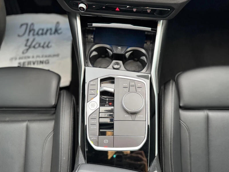 BMW 330 * xDrive | Spinny Certified w/ Free Warranty | Loc, снимка 17 - Автомобили и джипове - 52913085