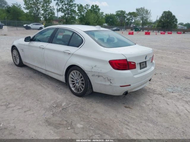 BMW 535 XDRIVE* ПОДГРЕВ* КАМЕРА* КЕЙЛЕС* LANE* ASSIST - изображение 4