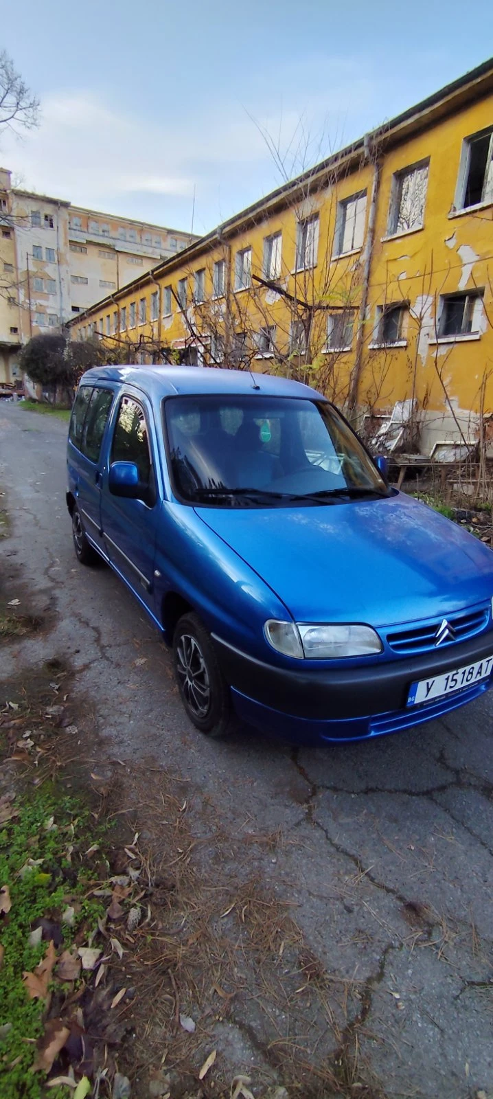 Citroen Berlingo, снимка 3 - Автомобили и джипове - 52991598