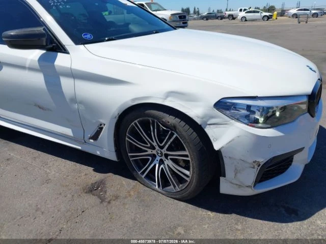 BMW 540 i * RWD * CARFAX * ОПЦИЯ ЗА ФИНАНСИРАНЕ * , снимка 6 - Автомобили и джипове - 55951561