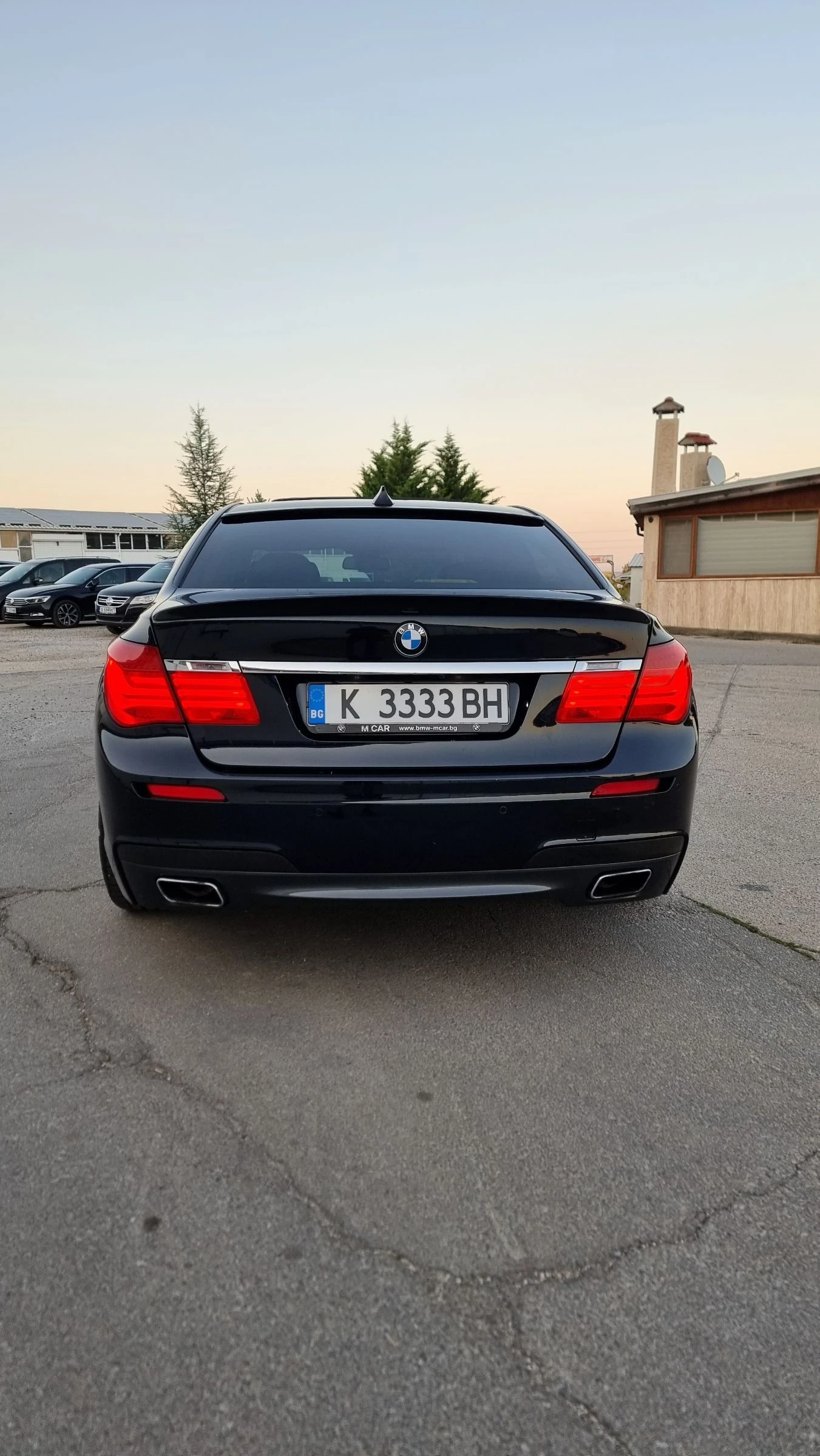 BMW 750 750d Xdrive - изображение 3