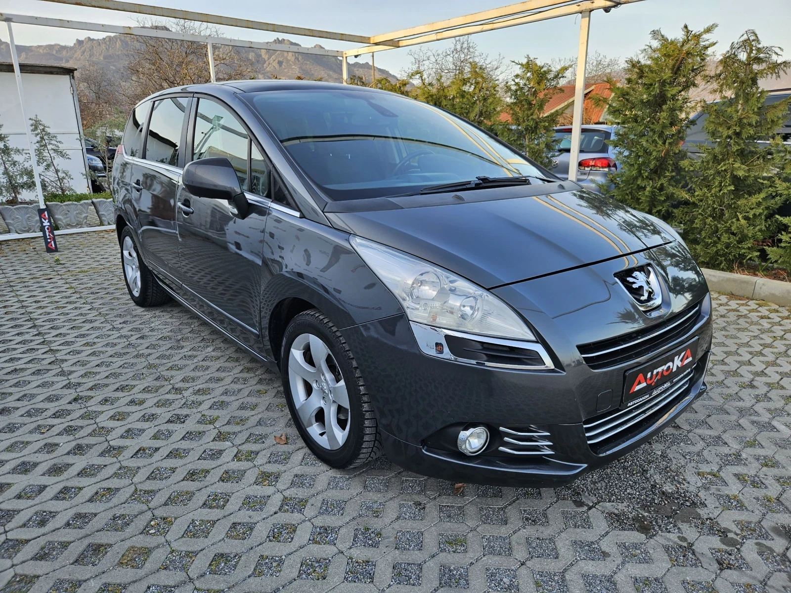 Peugeot 5008 1.6i-120кс= ГАЗ* LANDI RENZO= 7МЕСТА= ПАНОРАМА - изображение 2