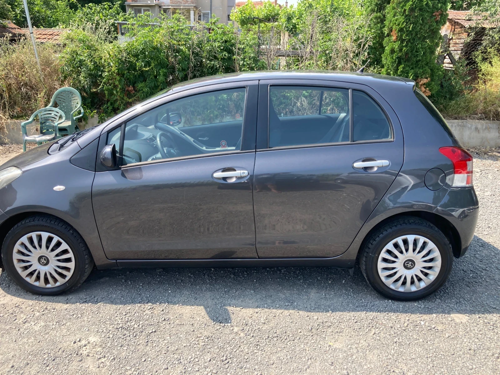 Toyota Yaris 1.3VVT-I - изображение 7