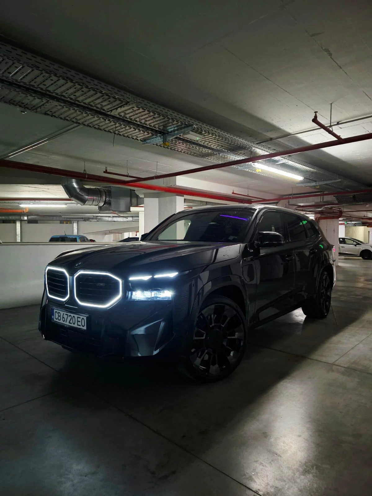 BMW XM  - изображение 8