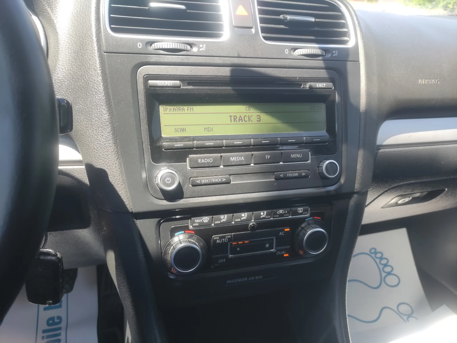 VW Golf 2.0tdi отличен - изображение 7
