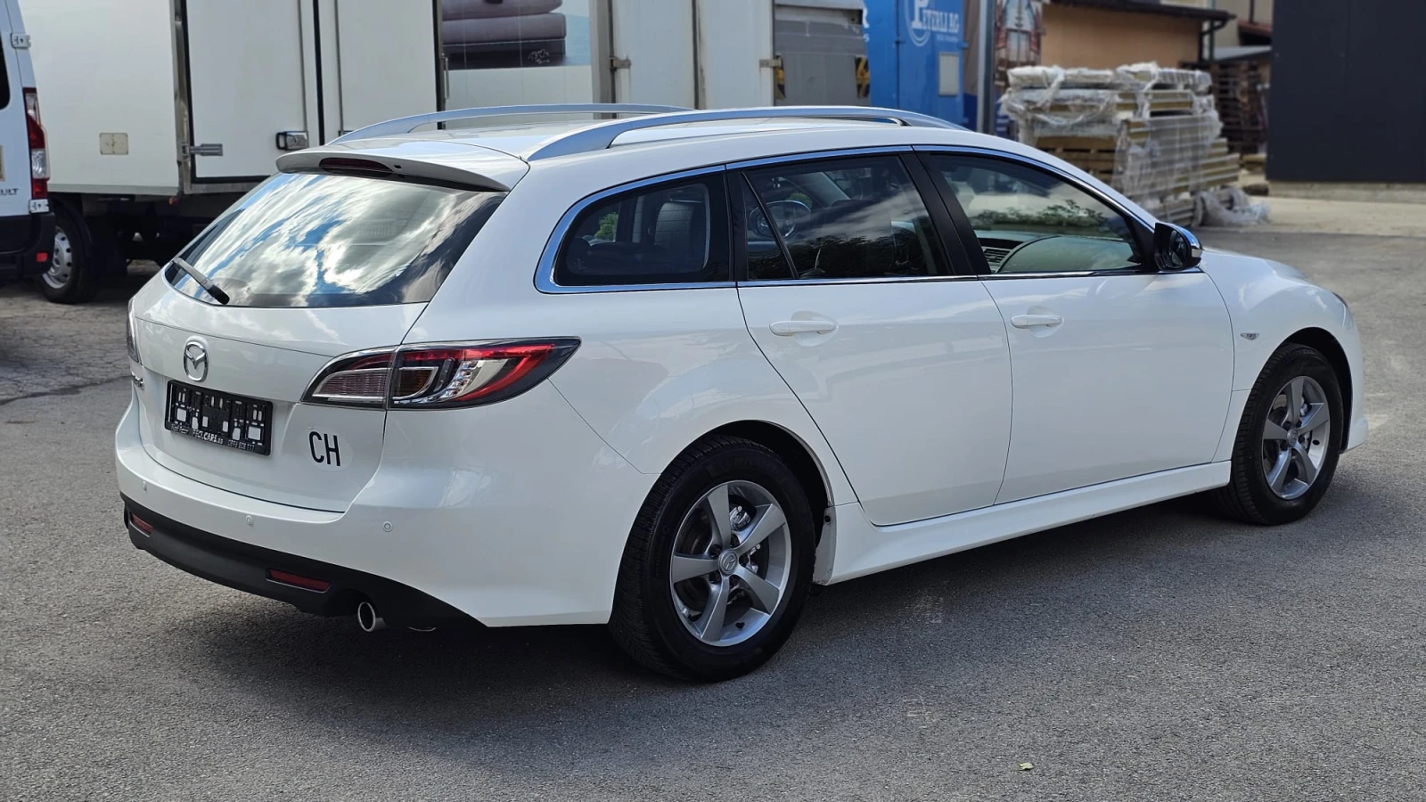 Mazda 6 2.0i 6SP CH-2КОМПЛЕКТА ГУМИ+ ДЖАНТИ-ТОП СЪСТ-ЛИЗИН - изображение 6