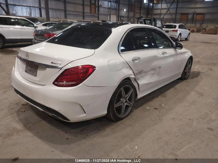 Mercedes-Benz C 300 AMG* 4MATIC* Памет* Панорама - изображение 6