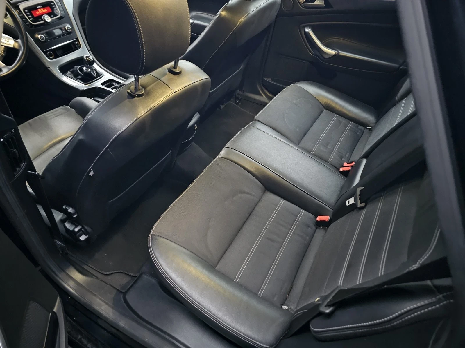 Ford Mondeo 2.0TDCI TITANIUM - изображение 8