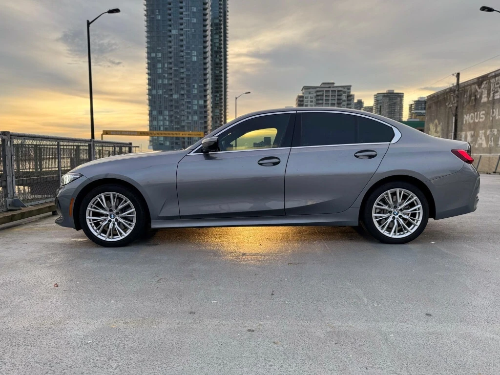 BMW 330 * xDrive | Spinny Certified w/ Free Warranty | Loc - изображение 4