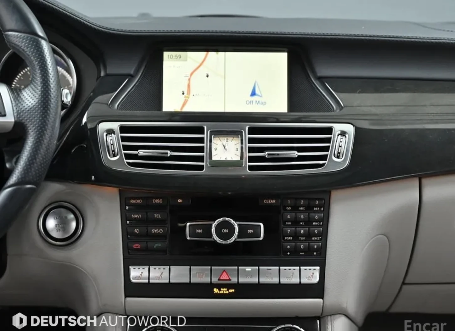 Mercedes-Benz CLS 500 КОЖА* ПОДГРЕВ* ОБДУХВАНЕ* МАСАЖИ* ШИБИДАХ* , снимка 11 - Автомобили и джипове - 54021334