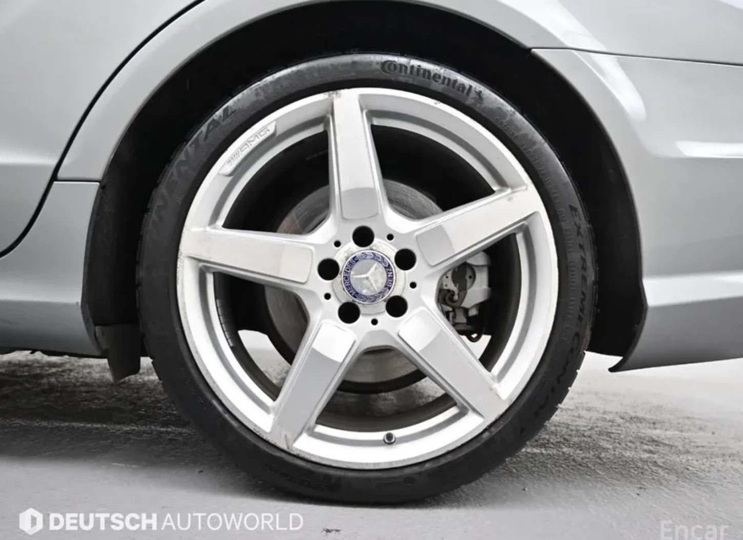 Mercedes-Benz CLS 500 КОЖА* ПОДГРЕВ* ОБДУХВАНЕ* МАСАЖИ* ШИБИДАХ* , снимка 4 - Автомобили и джипове - 54021334