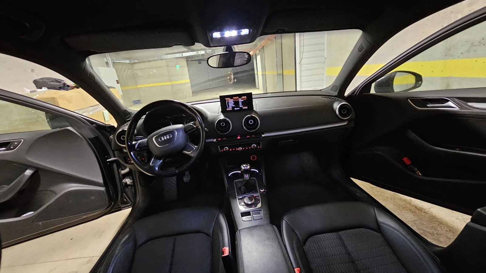 Audi A3 Sportback 1.4 TFSI, снимка 11 - Автомобили и джипове - 54230137