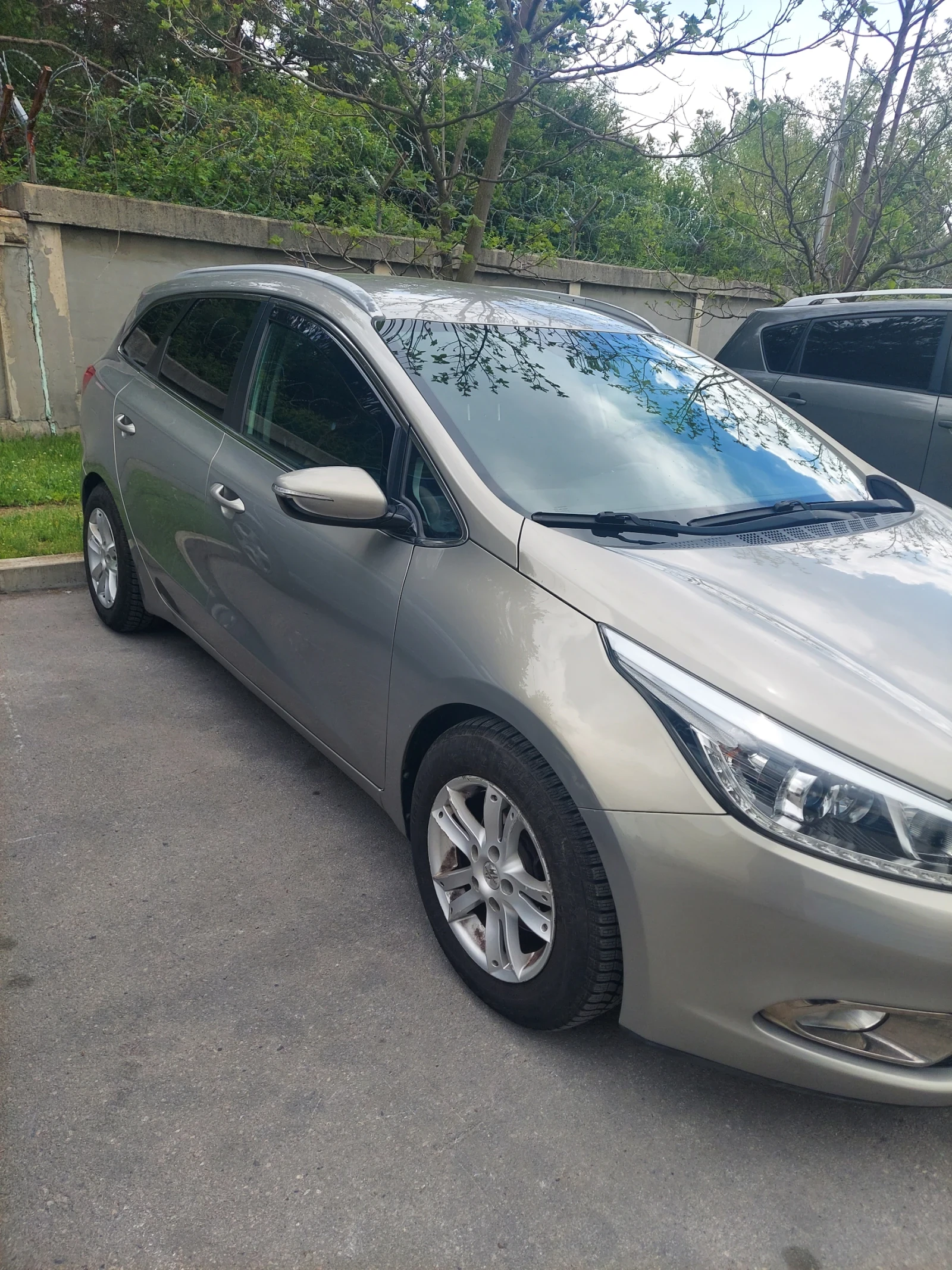 Kia Ceed, снимка 3 - Автомобили и джипове - 54657044