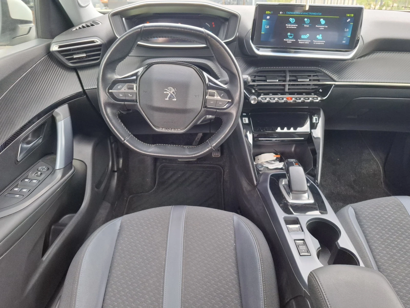 Peugeot 2008 57kw* * , снимка 16 - Автомобили и джипове - 54945342