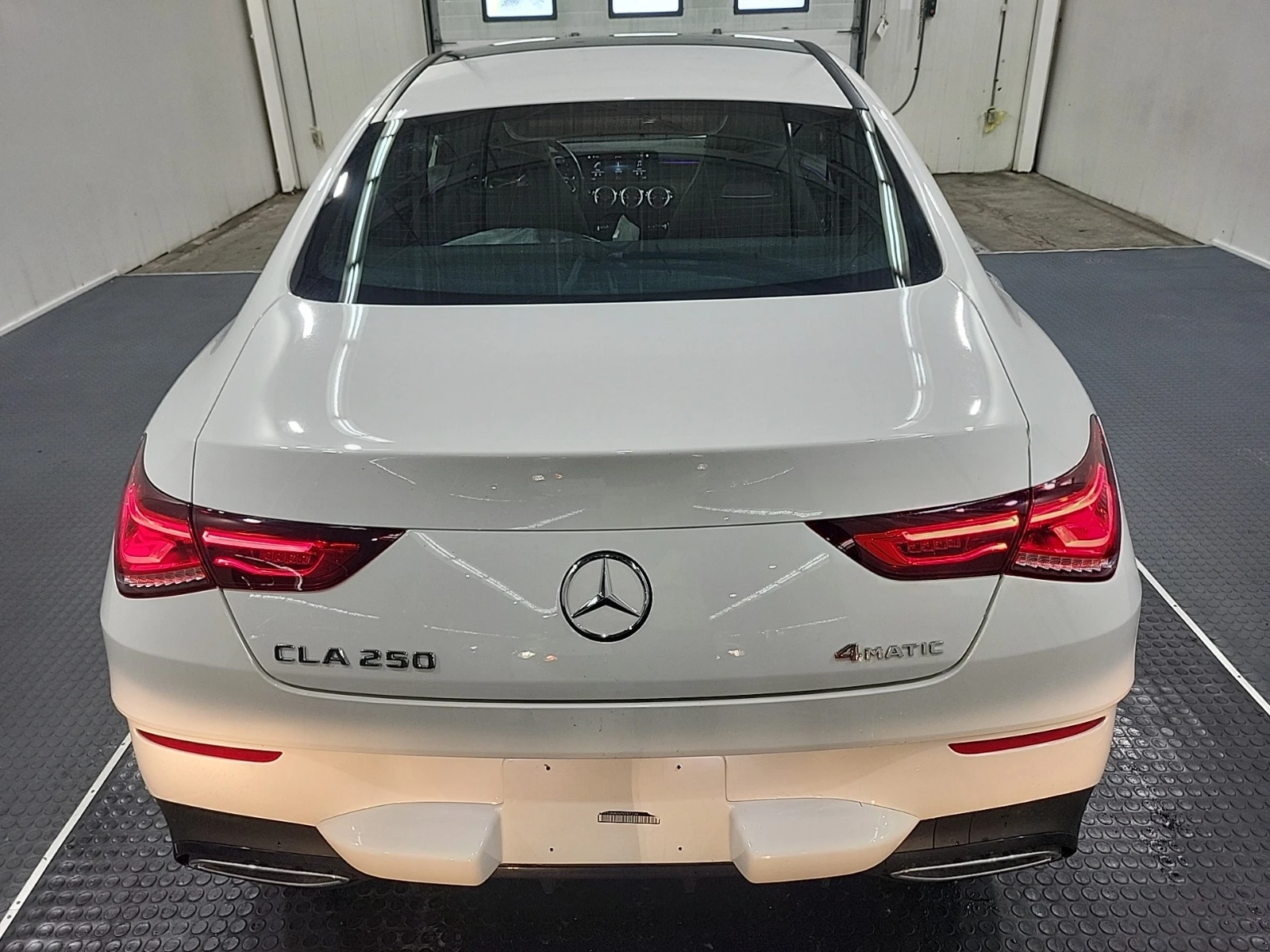 Mercedes-Benz CLA 250 4MATIC * * CARFAX * * АВТО КРЕДИТ * * , снимка 5 - Автомобили и джипове - 55049612