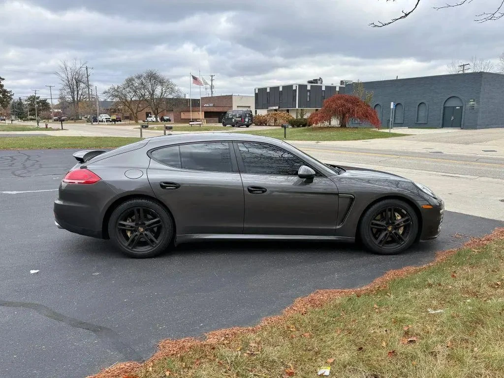 Porsche Panamera, снимка 5 - Автомобили и джипове - 55617724