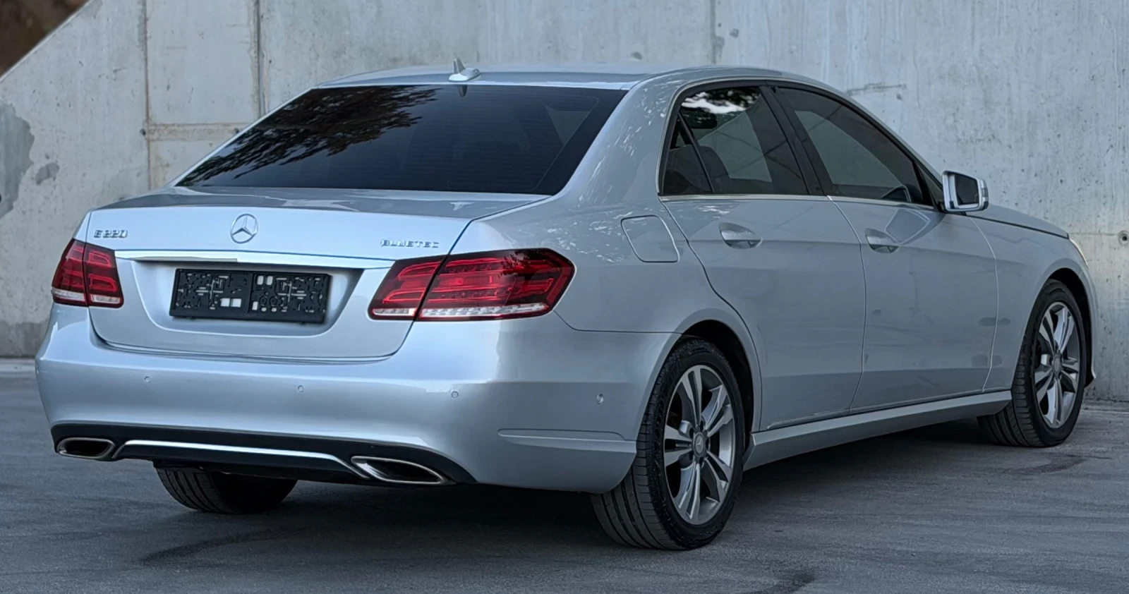 Mercedes-Benz E 220 2.2CDi 170 9G-Tronic Avantgarde, снимка 6 - Автомобили и джипове - 55683834