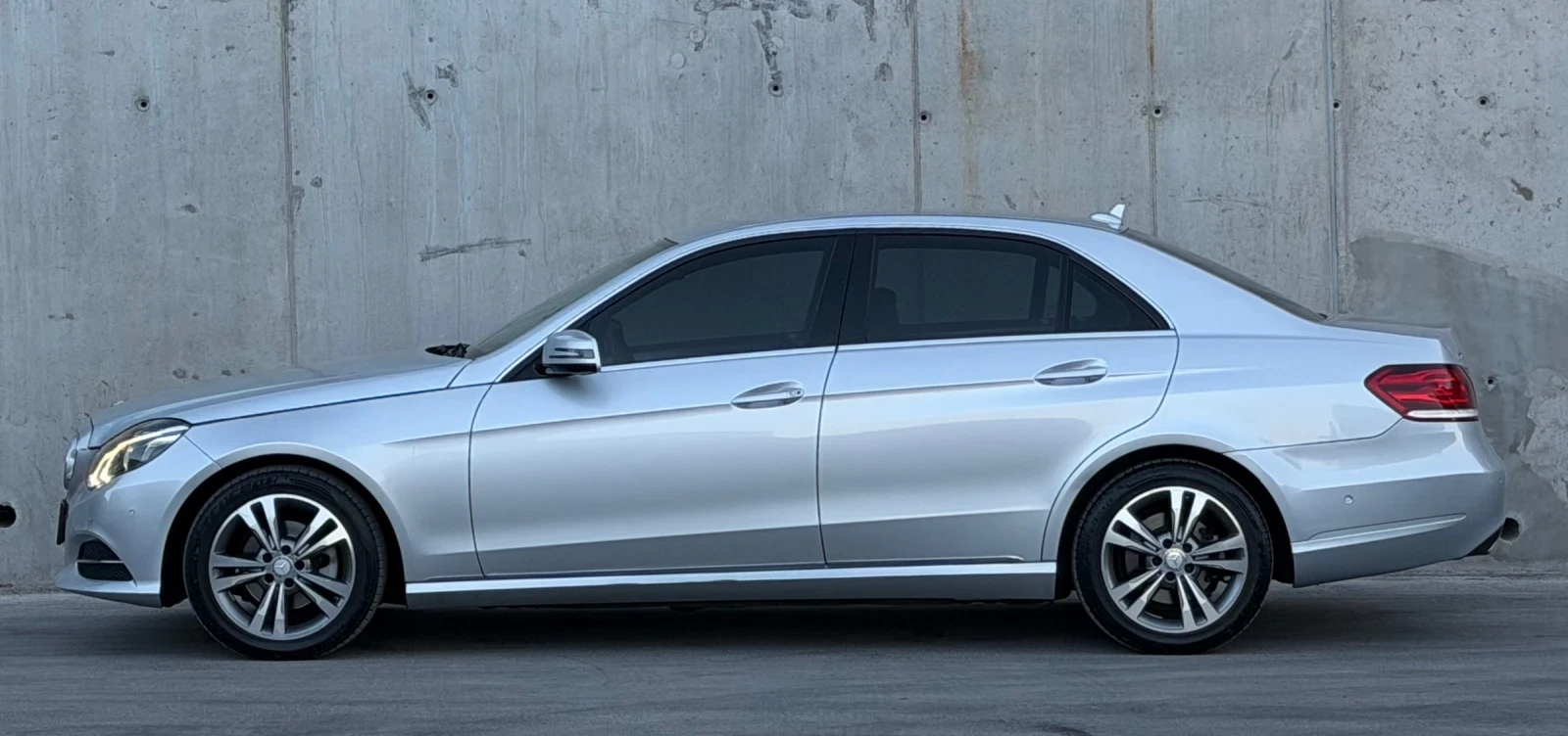 Mercedes-Benz E 220 2.2CDi 170 9G-Tronic Avantgarde, снимка 7 - Автомобили и джипове - 55683834