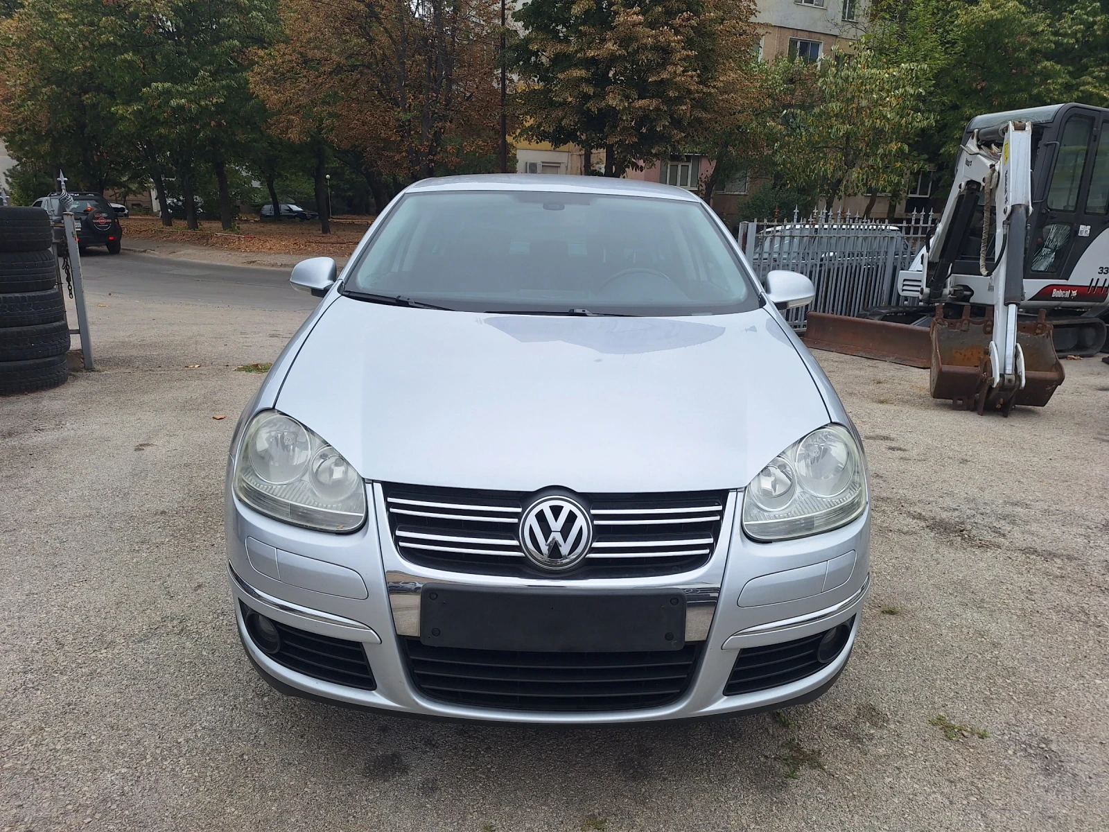 VW Jetta 1.6I 102кс. Eu4/Климатроник/Подгрев/Germany, снимка 2 - Автомобили и джипове - 55879629