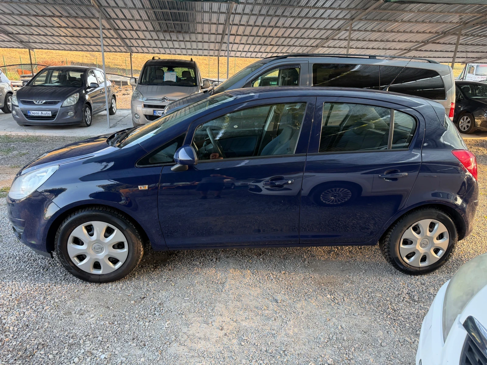 Opel Corsa 1.4 i 90 ks, снимка 7 - Автомобили и джипове - 56205580