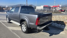 Toyota Hilux 3.0  D-4DКлиматроник 4X4, снимка 3