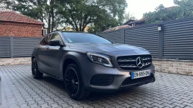  Mercedes-Benz GLA 22...